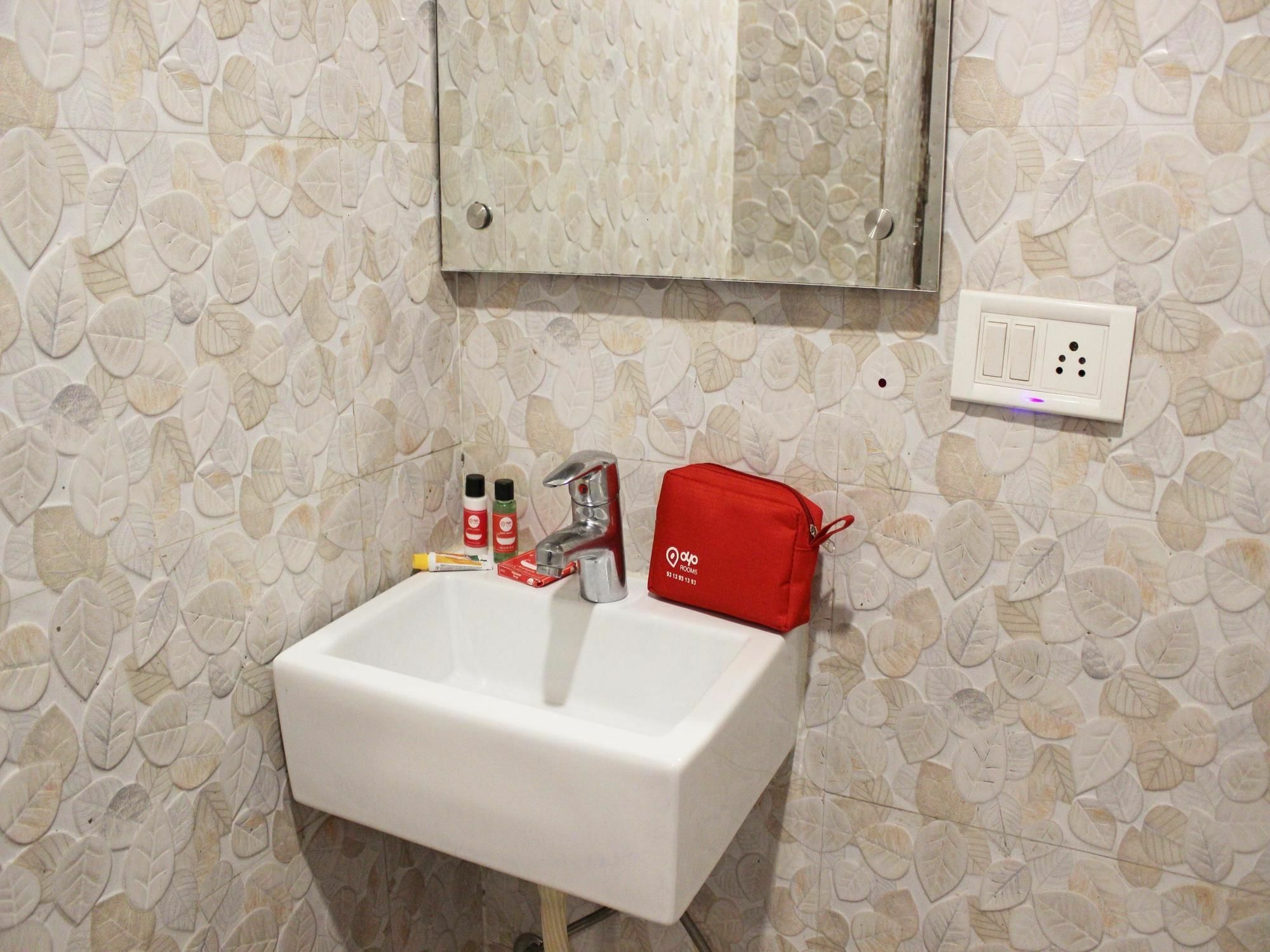 Oyo Rooms New Delhi Railway Station Esterno foto